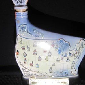 Jim Beam 1971 National Assoc. of Jim Beam Bottle & Specialties Clubs Decanter.